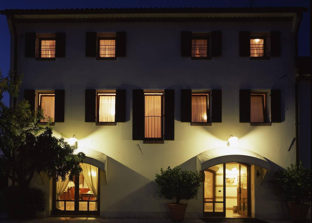 Col Delle Rane Bed & Breakfast Caerano Di San Marco Bagian luar foto